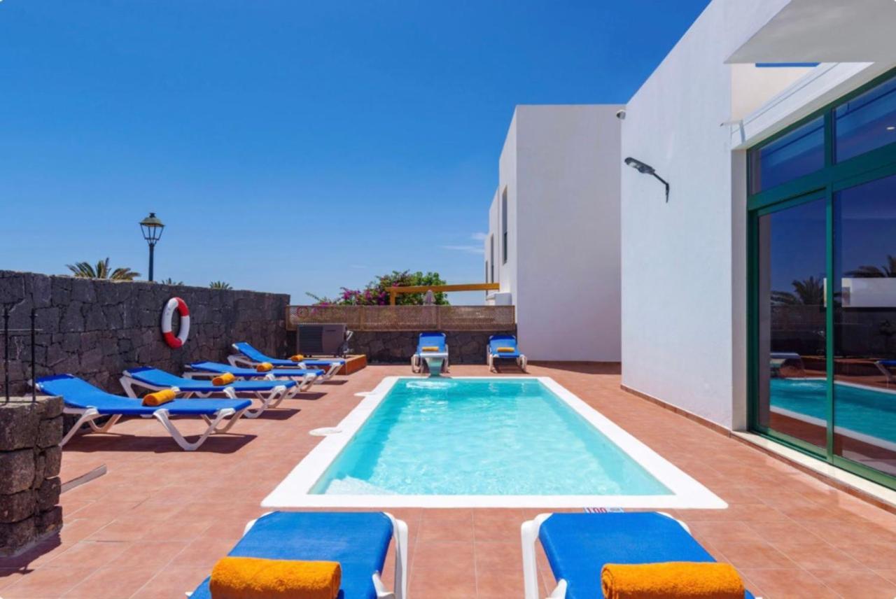 Spacious Private Villa & Private Heated Pool - Villa Sunshine Costa Teguise Exterior foto
